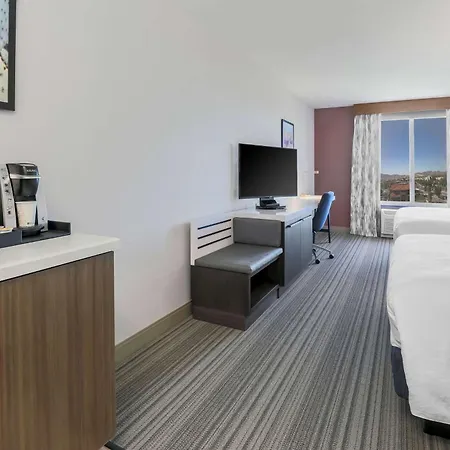 Hilton Garden Inn Reno-2