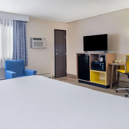 Days Inn By Wyndham Sioux Falls Airport-2
