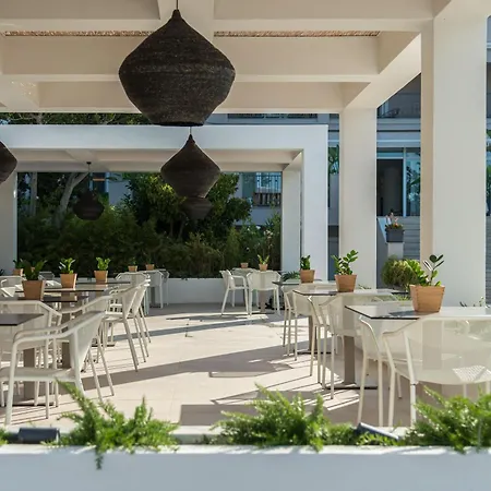 Bitzaro Grande Hotel&Suites-3