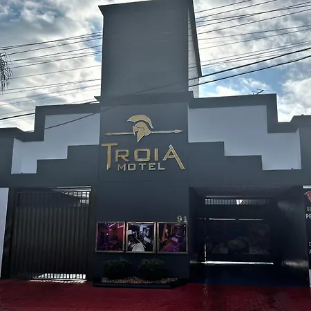 Troia Motel-3