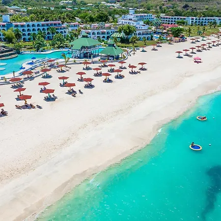 Jolly Beach Antigua-2