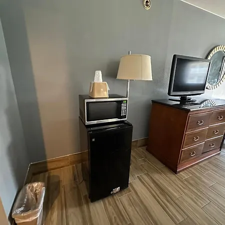 Home Suites Hill Country-3