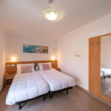 Hotel Ancora-3