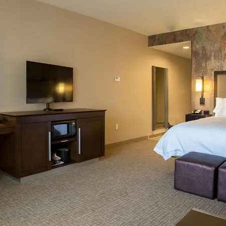 Hampton Inn & Suites Murrieta Temecula-3