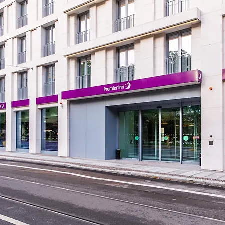 Premier Inn Leipzig City Oper-2