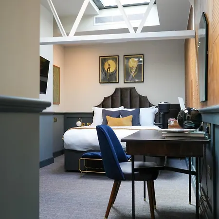Hort'S Townhouse-3