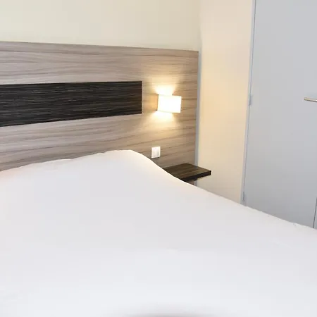 Hotel Du Triangle-3