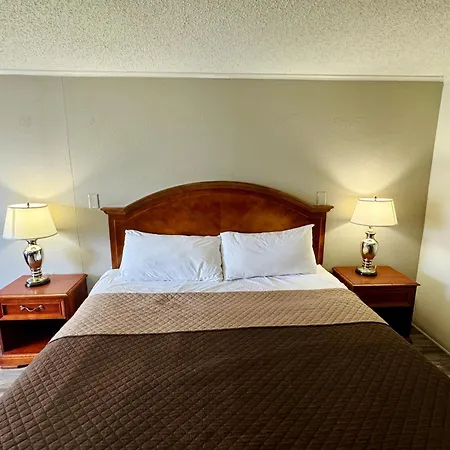 Knights Inn Bridgeport Frankenmuth-3