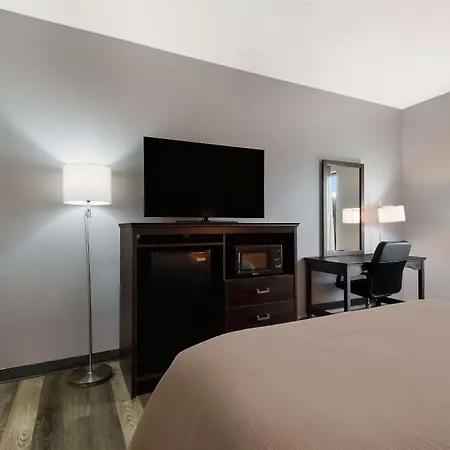 Quality Inn Columbia I-65-2