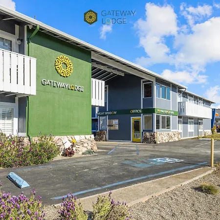 Gateway Lodge-2
