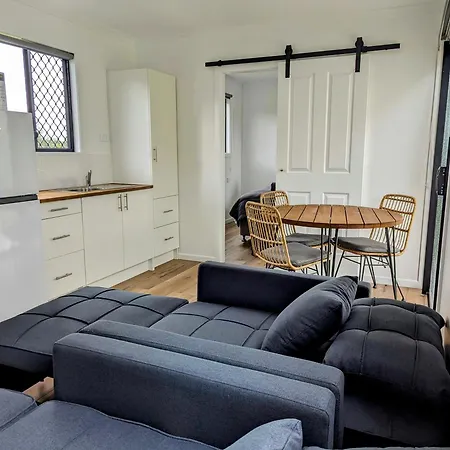 Trinity Islands Holiday Park - Cabin Accommodation-3