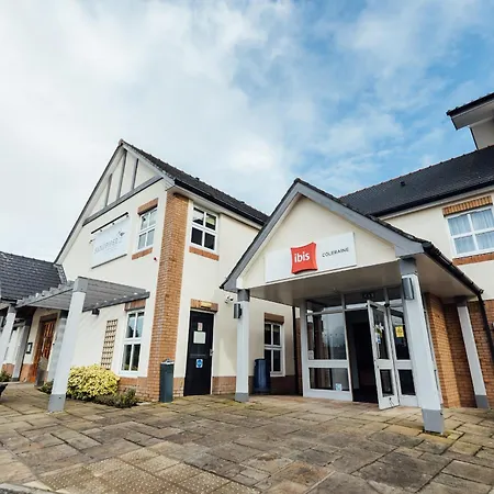 Ibis Coleraine Riverside-3