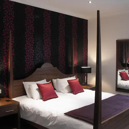 The Boleyn Hotel-2