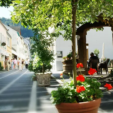 Haus Hohenzollern & Haus 'Ambiente-3