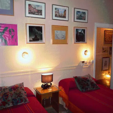 Hostal La Fontana-2