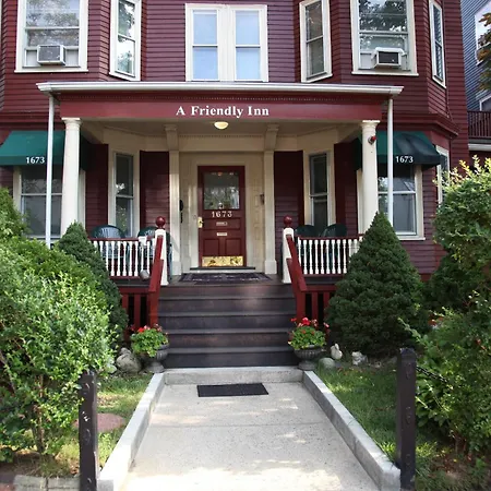 A Friendly Inn At Harvard-2
