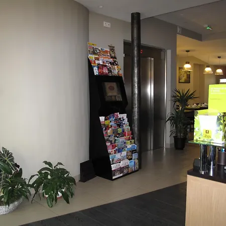 Source Hôtel-2