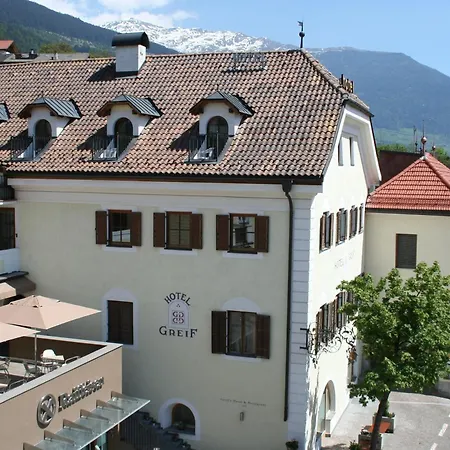 Hotel Greif-3