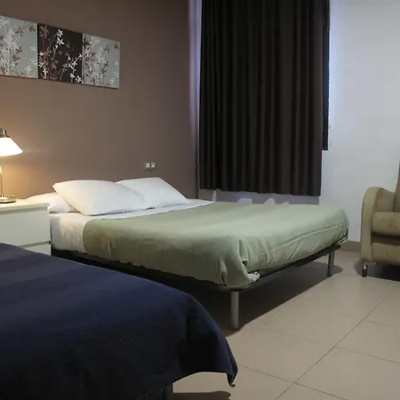 Hostal Lk Barcelona-3