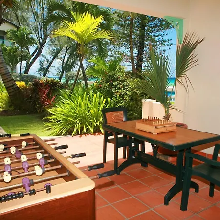 Coral Mist Beach Hotel-2