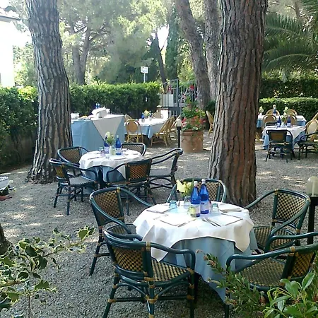 Hotel Massimo-2