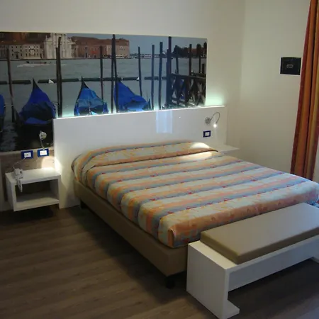 Hotel Venezia-3