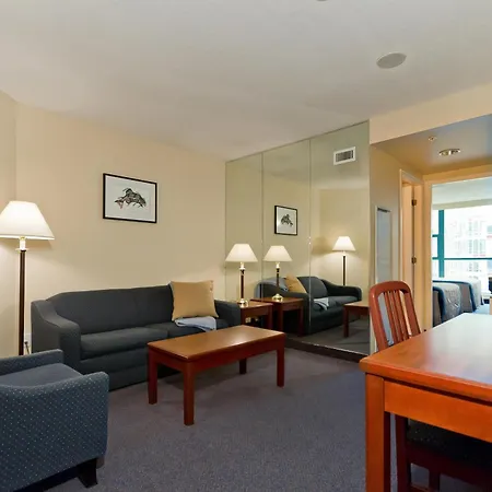 Rosedale On Robson Suite Hotel-2