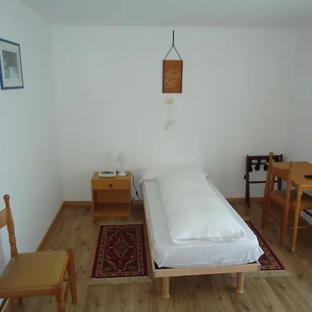 Hotel Pensione Dolomiti-2