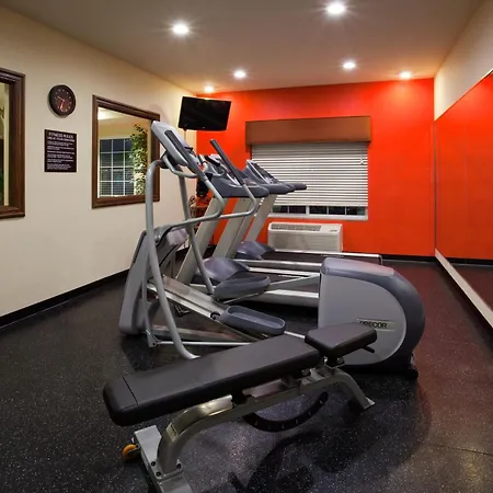 Country Inn & Suites By Radisson, Minot, Nd-2