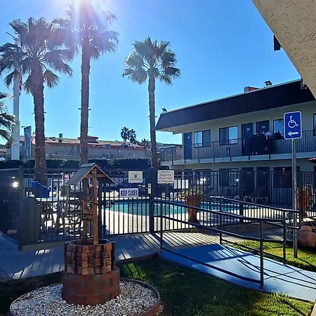 Motel 6-Palmdale, Ca-2