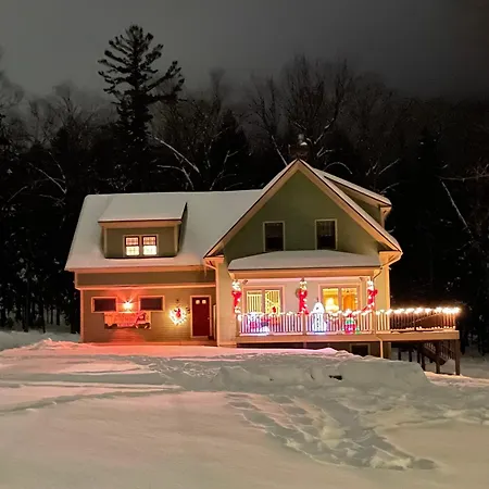 The Snowed Inn-3