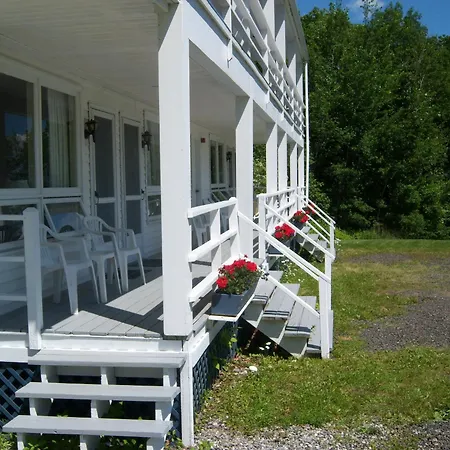 High Tide Inn On The Ocean, Motel And Cottages-3