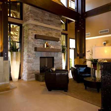 Sunrise Ridge Waterfront Resort-2