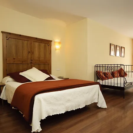 Hotel Pirineos-3
