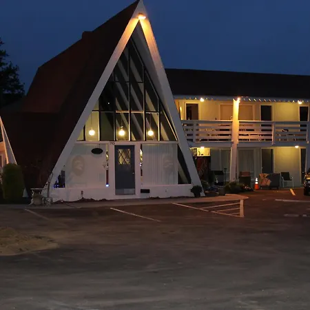 Cape Shore Inn-2