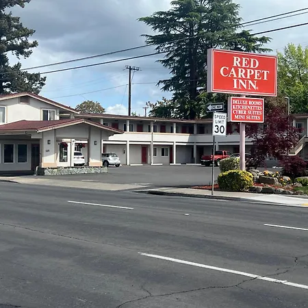 Red Carpet Inn Medford-2