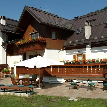 Valbruna Inn Bed & Breakfast-2