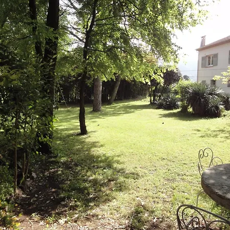 Hotel du Bosquet-3