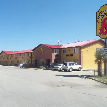 Super 8 By Wyndham Moriarty-3
