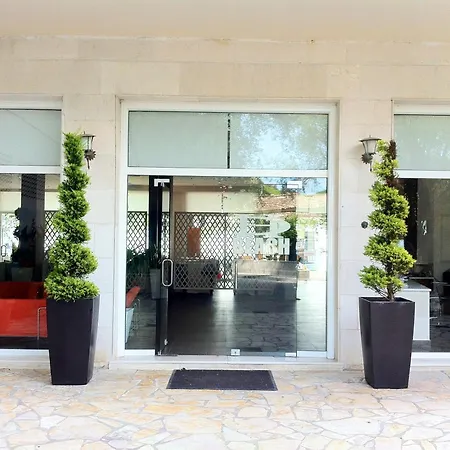 Dassia Beach Hotel-3
