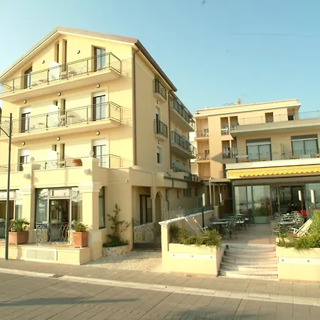 Hotel Bridge-3