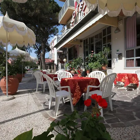 Hotel Baviera-3