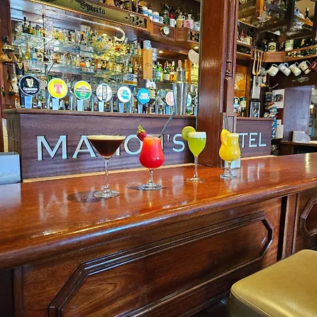 Mahon'S Hotel-3