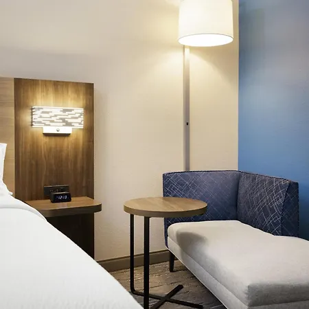 Holiday Inn Express Hocking Hills-Logan By Ihg-3