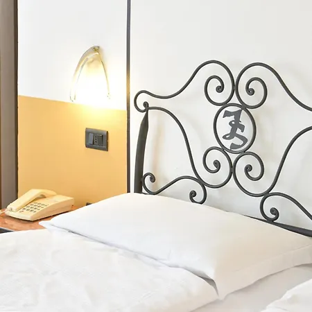 Epoche Hotel 1889-2