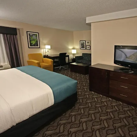 La Quinta By Wyndham Springfield-3
