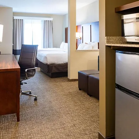 Comfort Suites Denver Near Anschutz Medical Campus-3