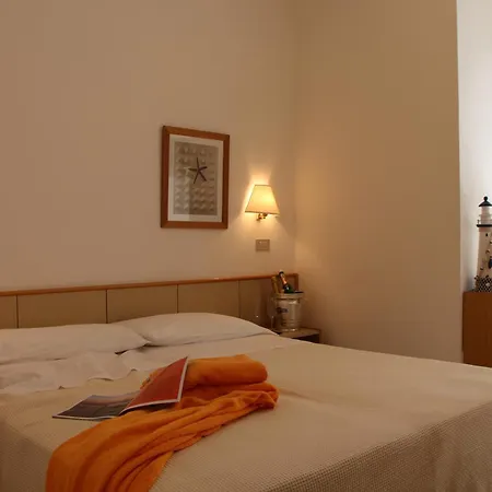 Hotel Antares-3