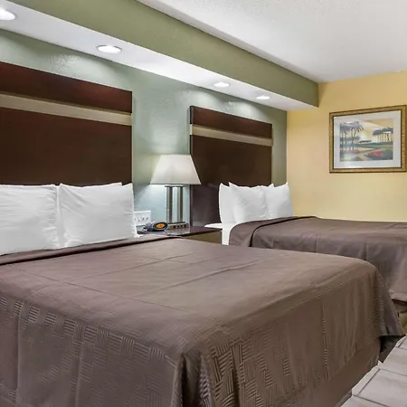 Clarion Inn Orlando International Drive - Icon Park-2