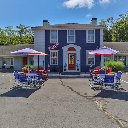 Olde Tavern Motel And Inn - Cape Cod-3